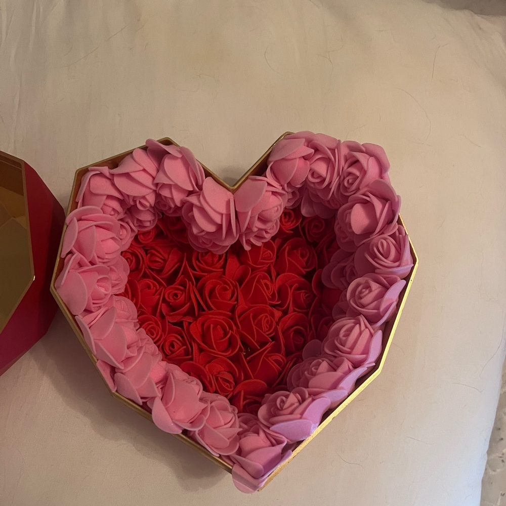 Heart-Shaped Rose Box - Pink & Red Foam Roses - Picture 2 of 6